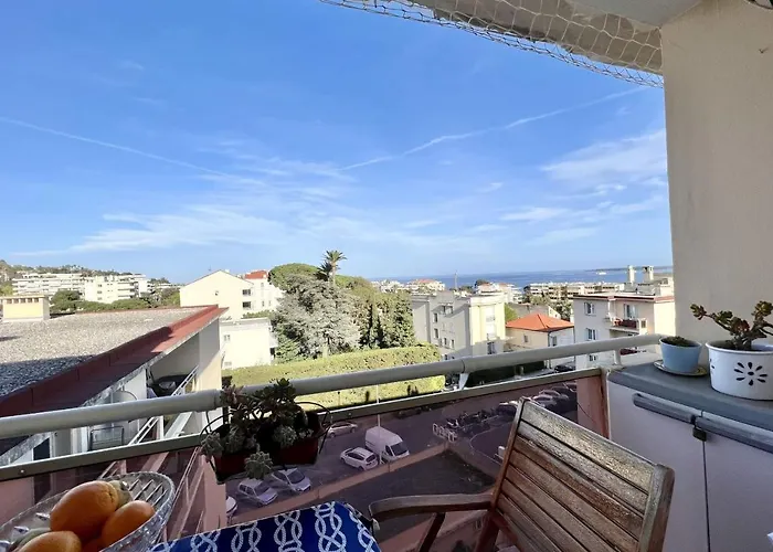 2 Room Apartment With Sea View